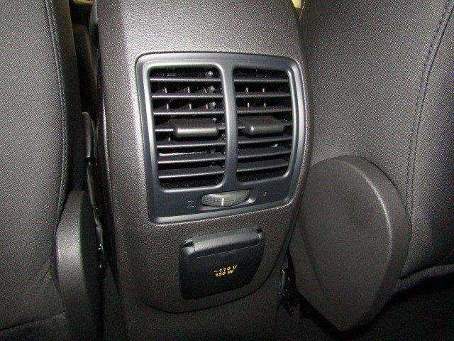 Ford C-Max Hybrid 2016 photo 24